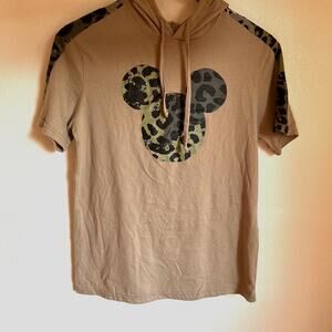 Disney Animal Kingdom Green Shirt with Hoodie Leopard Print Small